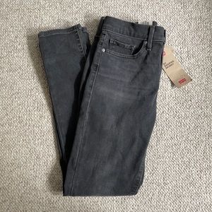 black levi’s jeans!